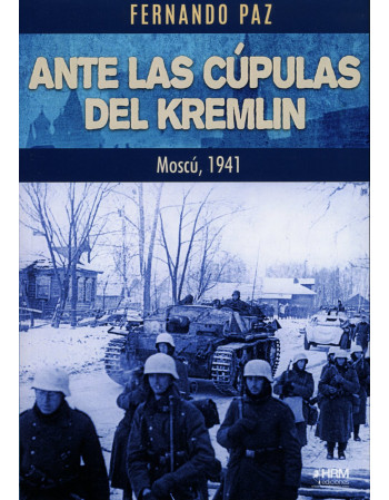 Ante las cúpulas del Kremlin